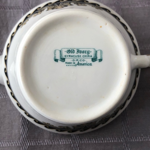 Syracuse China Athena Creamer - Picture 9 of 14